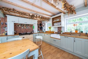 Dining Kitchen- click for photo gallery